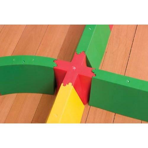 Piece to connect straight and curved pathways